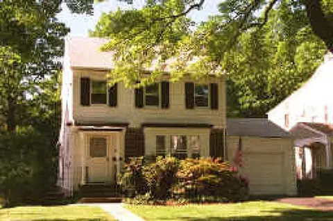 264 E 4th Ave, Roselle, NJ 07203 photo 1