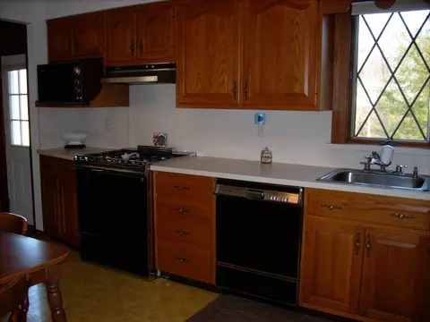 33 Whittaker Ct, Wayne, NJ 07470 photo 6