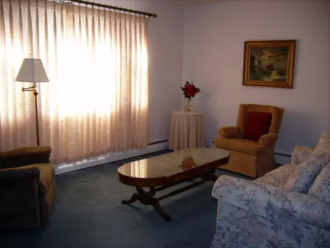 33 Whittaker Ct, Wayne, NJ 07470 photo 4