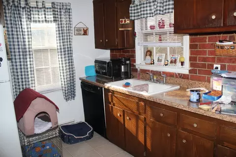 5 Garabrant St, Mendham, NJ 07945 photo 3