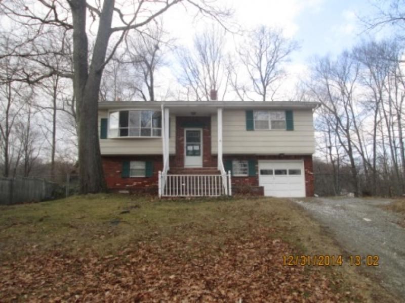 8 Walnut Rd, Sussex, NJ 07461 photo 1