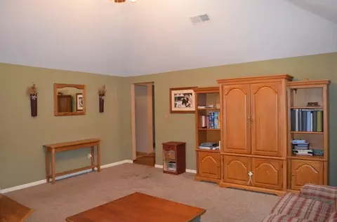 78 Baker Ave, Berkeley Heights, NJ 07922 photo 4