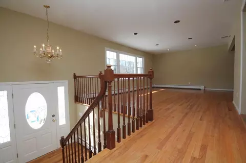35 Teak Rd, Wayne, NJ 07470 photo 10