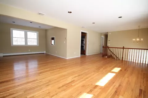 35 Teak Rd, Wayne, NJ 07470 photo 9