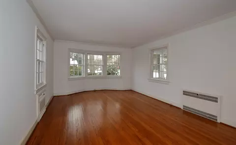 31 Colony Dr, Summit, NJ 07901 photo 3