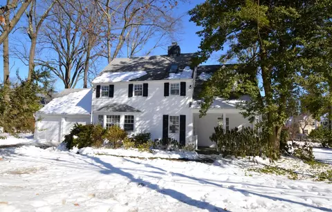 31 Colony Dr, Summit, NJ 07901 photo 1