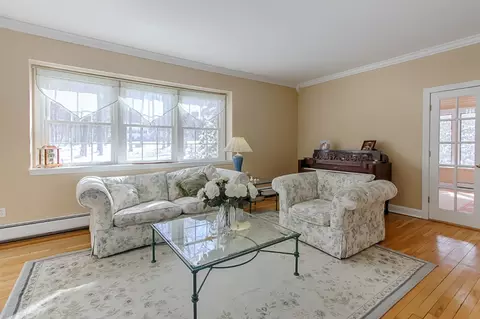 8 E Gate Rd, Long Valley, NJ 07853 photo 3
