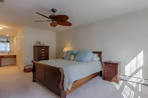 8 E Gate Rd, Long Valley, NJ 07853 photo 15