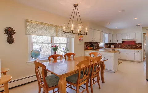 8 E Gate Rd, Long Valley, NJ 07853 photo 11