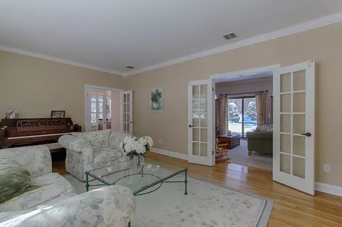 8 E Gate Rd, Long Valley, NJ 07853 photo 4