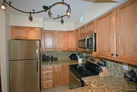30 Stevens Ct, Bedminster, NJ 07921 photo 5