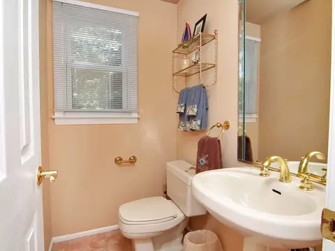 19 Camillo Dr, Wayne, NJ 07470 photo 17