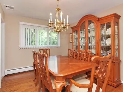 19 Camillo Dr, Wayne, NJ 07470 photo 6