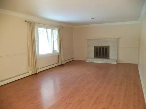 208 Turkey Hill Rd, Asbury, NJ 08802 photo 4