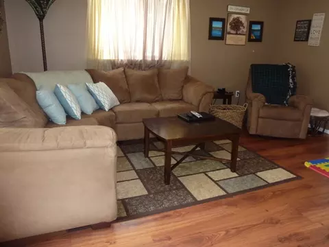 4 Shelley Dr, Hackettstown, NJ 07840 photo 3
