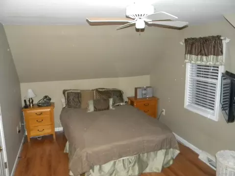 2 Alan Ct, Clark, NJ 07066 photo 9