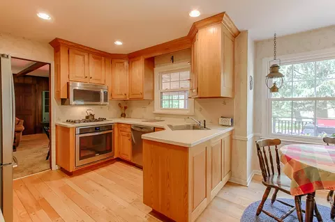 8 Anthony Wayne Rd, Morristown, NJ 07960 photo 10