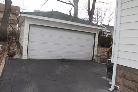 45 Forest St, Belleville, NJ 07109 photo 3