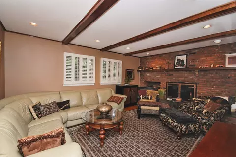 5 Stembrook Rd, Montvale, NJ 07645 photo 11