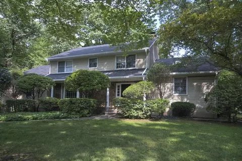 5 Stembrook Rd, Montvale, NJ 07645 photo 1