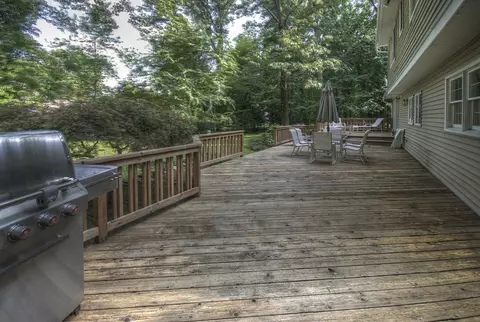 5 Stembrook Rd, Montvale, NJ 07645 photo 10