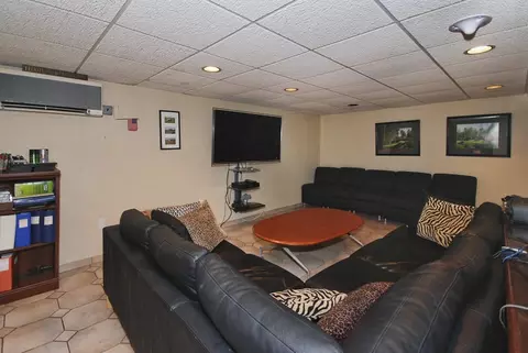 5 Stembrook Rd, Montvale, NJ 07645 photo 16