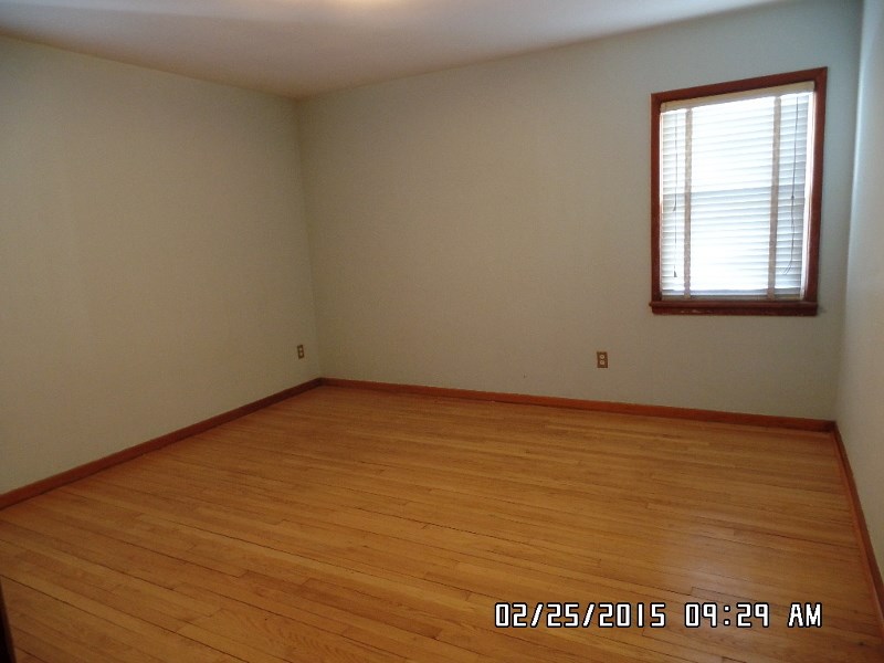 18 Maple Ave, Wallington, NJ 07057 photo 1