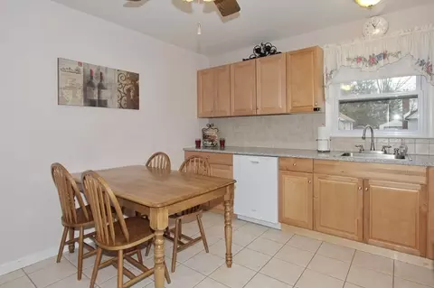 357 Cherry Ave, Bound Brook, NJ 08805 photo 14