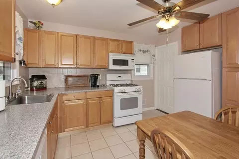 357 Cherry Ave, Bound Brook, NJ 08805 photo 12