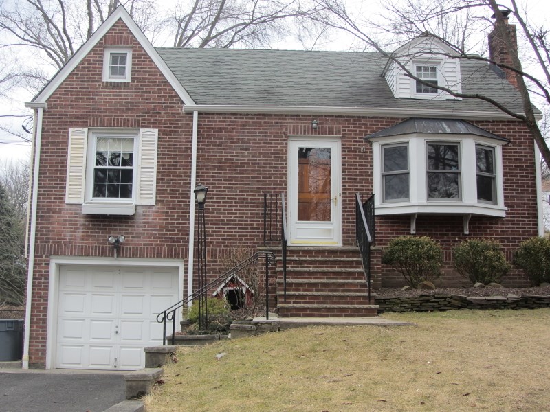 8 Cypress Rd, Chatham, NJ 07928 photo 1
