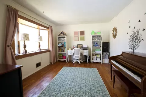 210 Spring Valley Rd, Paramus, NJ 07652 photo 5