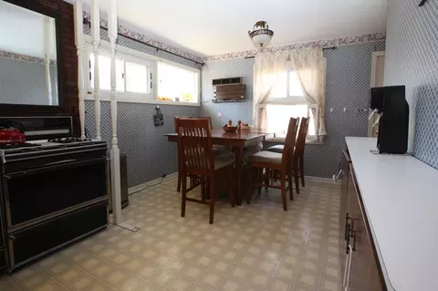 210 Spring Valley Rd, Paramus, NJ 07652 photo 3
