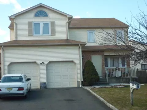 113 Plum Tree Ln, Union, NJ 07083 photo 1