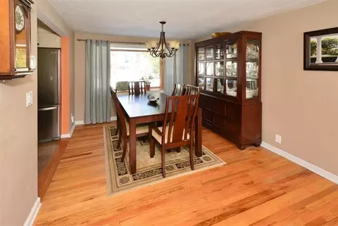 63 Dora Ave, Waldwick, NJ 07463 photo 6