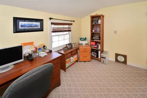 63 Dora Ave, Waldwick, NJ 07463 photo 22