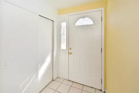 63 Dora Ave, Waldwick, NJ 07463 photo 2
