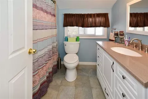 63 Dora Ave, Waldwick, NJ 07463 photo 14