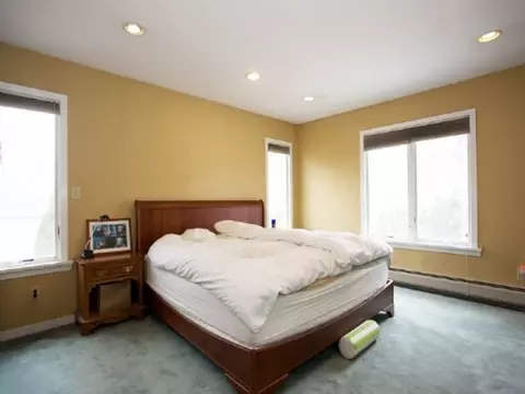 195 Mayfair Rd, Paramus, NJ 07652 photo 8