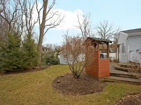 195 Mayfair Rd, Paramus, NJ 07652 photo 11