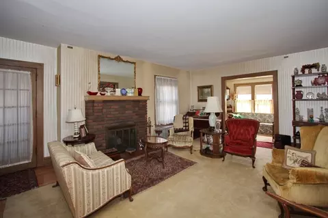 926 Carleton Rd, Westfield, NJ 07090 photo 3
