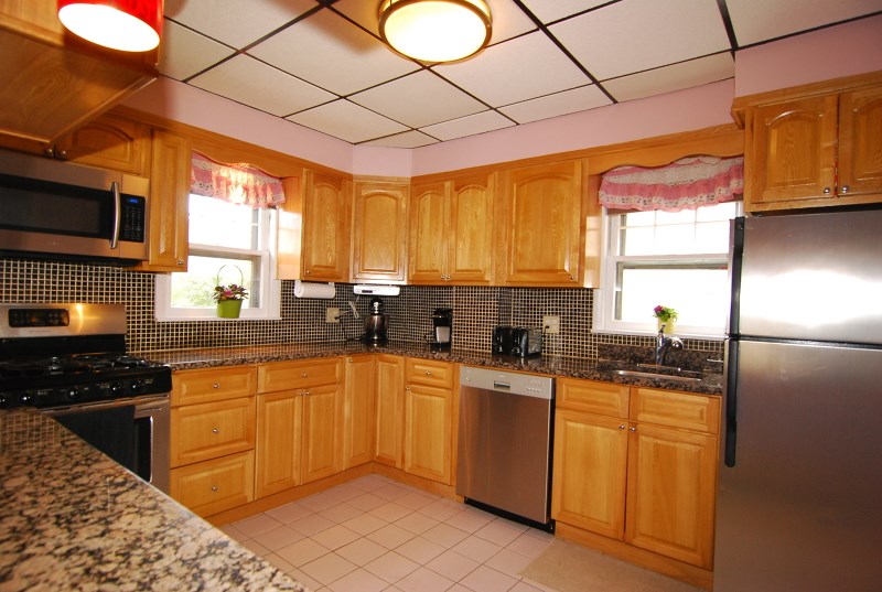 137 Waldo Ave, Bloomfield, NJ 07003 photo 1