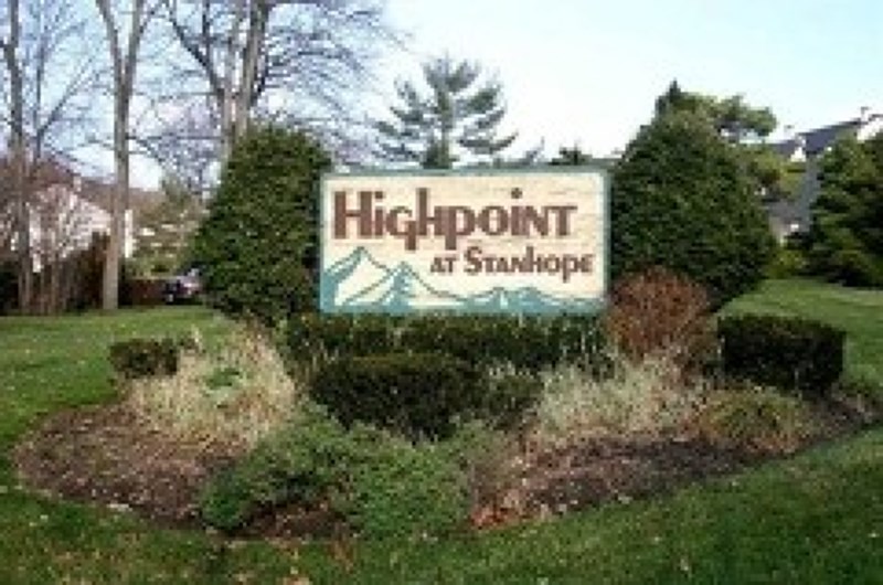16311 Dell Pl, Stanhope, NJ 07874 photo 1