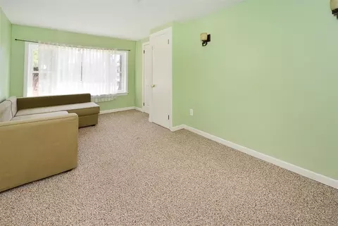 12 Macgregor Ct, Waldwick, NJ 07463 photo 8