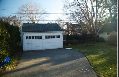 11 Chester Rd, Montclair, NJ 07043 photo 2