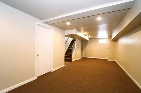 12 Dean Ter, Union, NJ 07083 photo 17