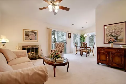 32 Ray Ct, Bedminster, NJ 07921 photo 2