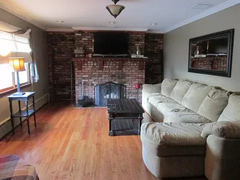 85 Player Ave, Edison, NJ 08817 photo 8