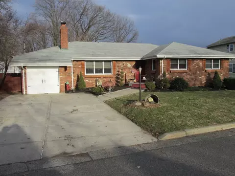 85 Player Ave, Edison, NJ 08817 photo 1