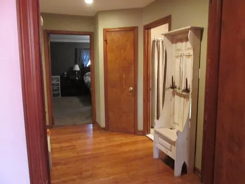 85 Player Ave, Edison, NJ 08817 photo 16