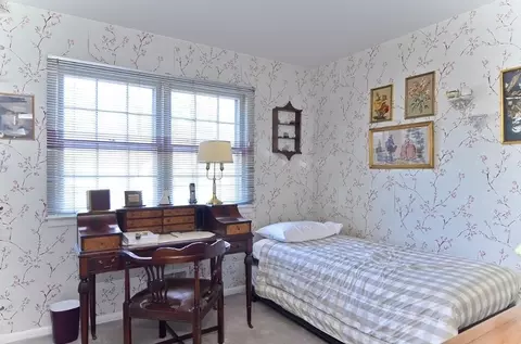 168 Ivanhoe Dr, Paramus, NJ 07652 photo 11
